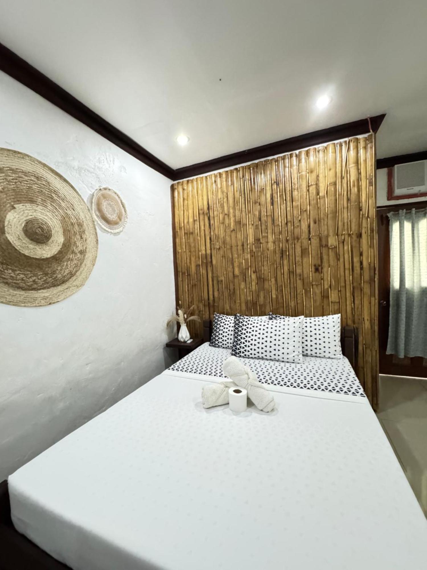 Aquaholik Traveler'S Lodge El Nido Eksteriør bilde