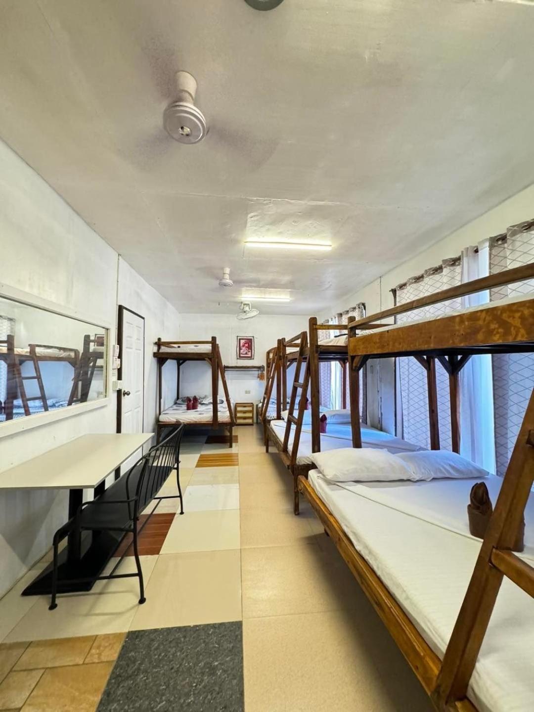 Aquaholik Traveler'S Lodge El Nido Eksteriør bilde